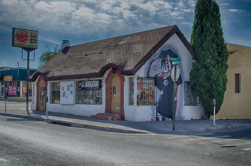 This structure is no longer a bakery.  It is a counter culture music, clothing and smoke shop across Central Avenue (Old Route 66) from the University of New Mexico.