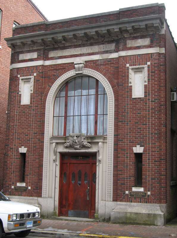 Downtown Norwich Historic District: Merchant's National Bank, 1924