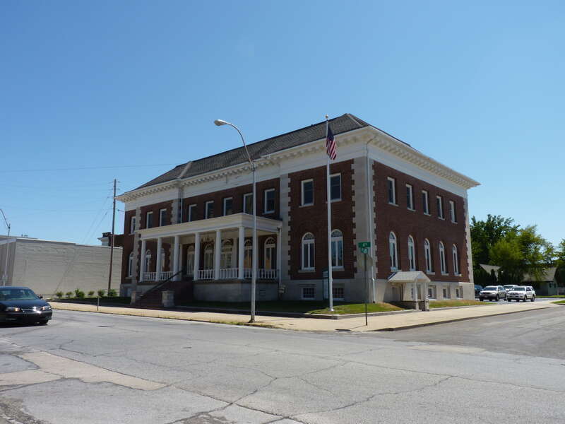 Photo of the old Elks lodge in Joplin, MO, USA.