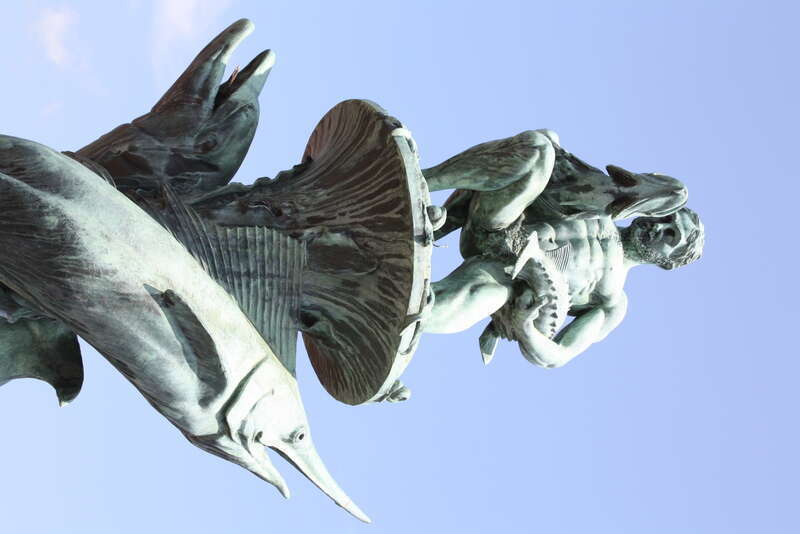 FISHERMAN STATUE