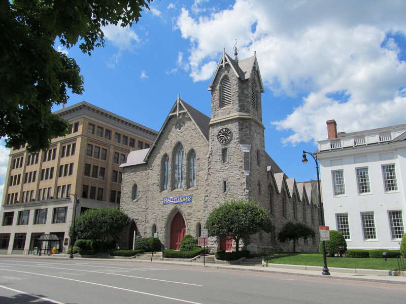 First Church of Christ, Pittsfield Massachusetts





This is an image of a place or building that is listed on the National Register of Historic Places in the United States of America. Its reference number is 75001911.

