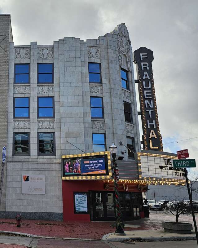 Frauenthal Center for the Performing Arts (performing arts center in Muskegon, Michigan, United States)