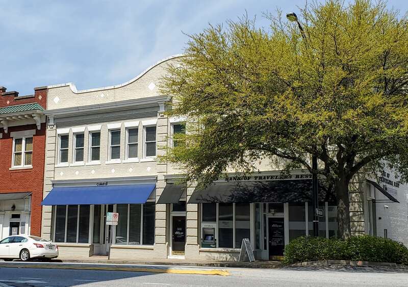 




This is an image of a place or building that is listed on the National Register of Historic Places in the United States of America. Its reference number is 04000589.


