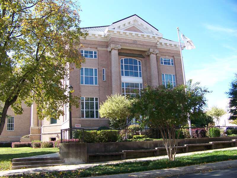 1910 Gaston County Courthouse, listed on the National Register of Historic Places (NRHP). It is located in the Downtown Gastonia Historic District, which is also listed on the NRHP.
