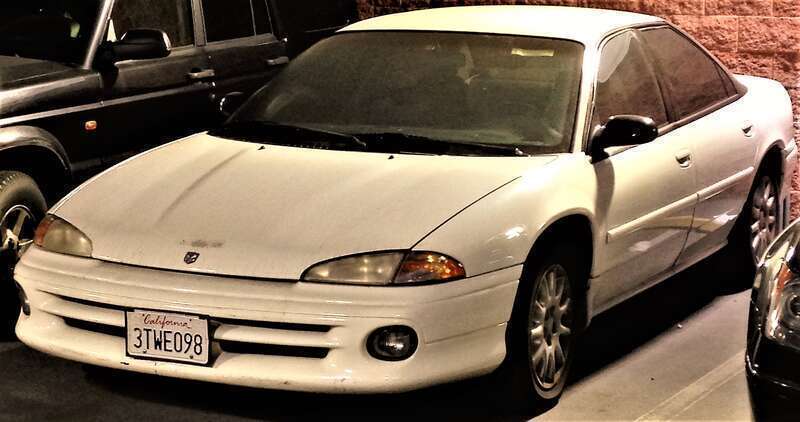 LH-body Dodge Intrepid