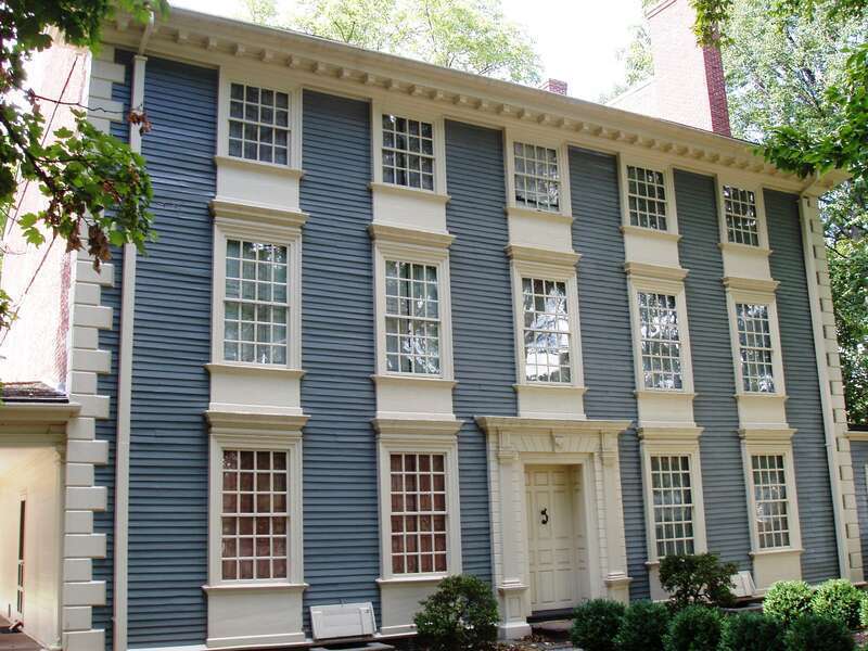 Isaac Royall House, Medford, Massachusetts - East (front) facade