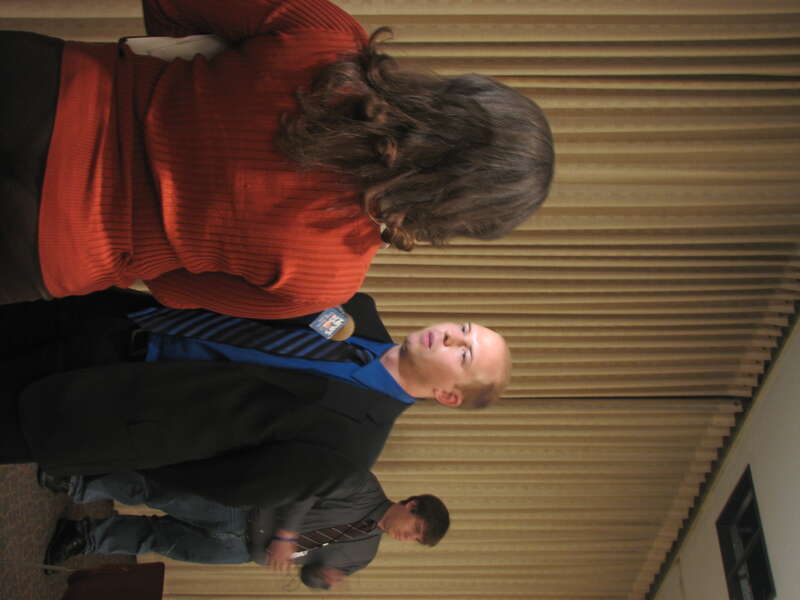 Jason Wallace is an ISU student, Iraq War veteran, and Green Party candidate for the 2008 elections against incumbent Illinois Congressman Jerry Weller in the 11th District

<a href="http://www.electwallace.org/"