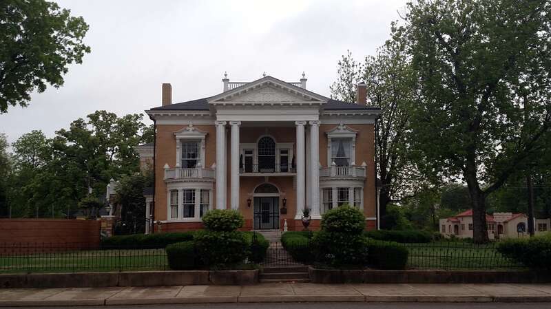 House in Jonesboro