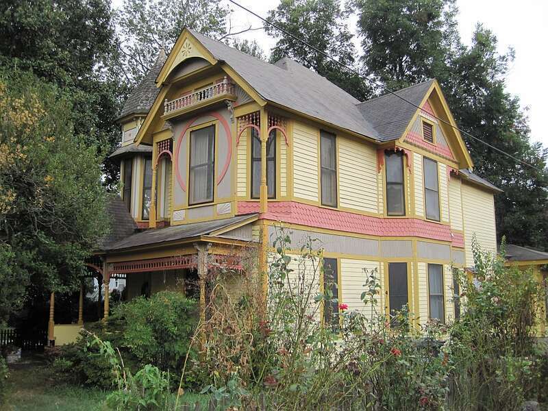 Jonesboro, Arkansas.

Historic Bell house