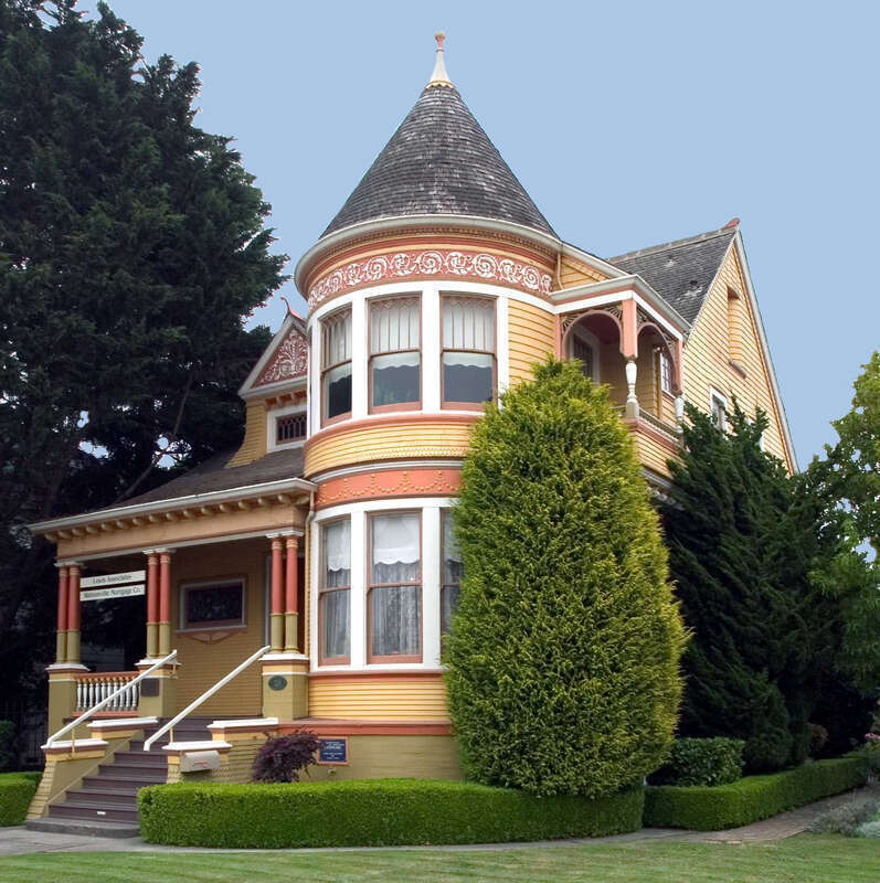 Judge Lee House