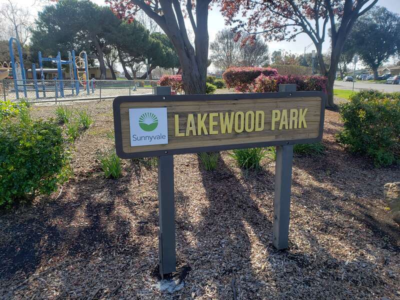 Sign outside of Lakewood Park in Sunnyvale, CA