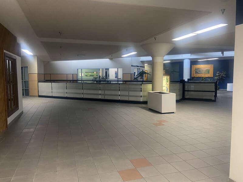 In 1978, in an effort to keep business downtown, the City of Mankato built a mall in the middle of Front Street, a commercial street in downtown to create "Mankato Place Mall". The mall with its 1978 aesthetics, is a conglomeration of century-old