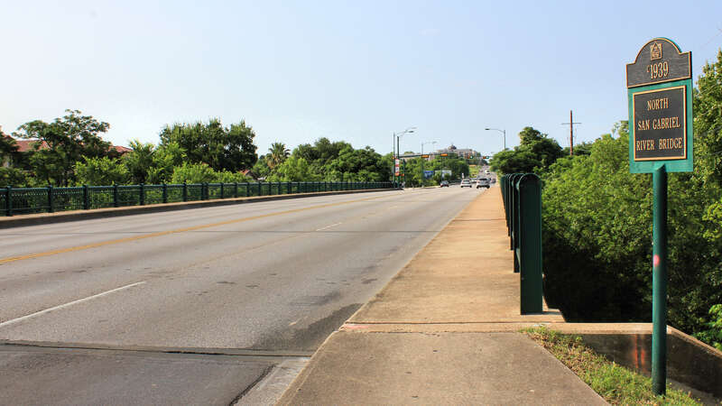 The North San Gabriel River Bridge in Georgetown, Texas, United States.