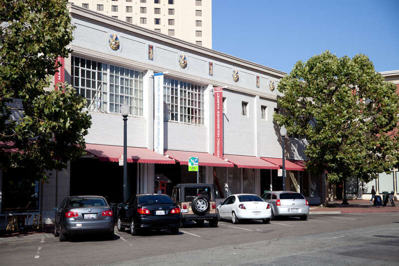 10th Street Market