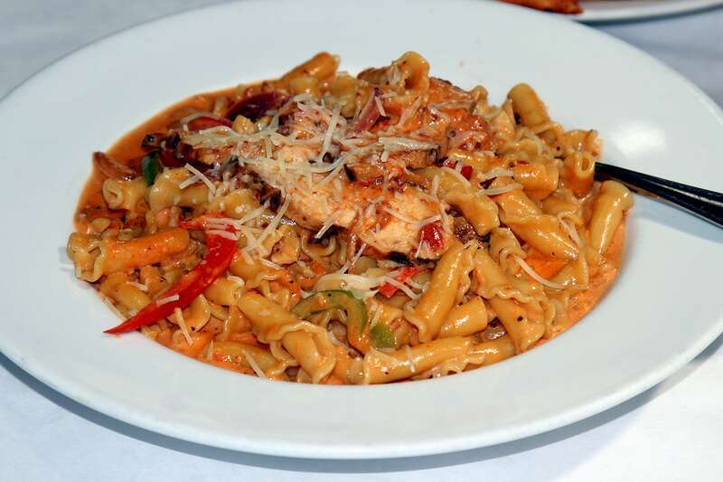 Penne pasta with grilled chicken, broccoli, shredded carrots and zucchini mix, in our house made pine nut pesto cream sauce
The LEMON LEAF Cafe
Historic Down Town Lancaster
653 W. Lancaster Boulevard
Lancaster, CA 93534
<a
