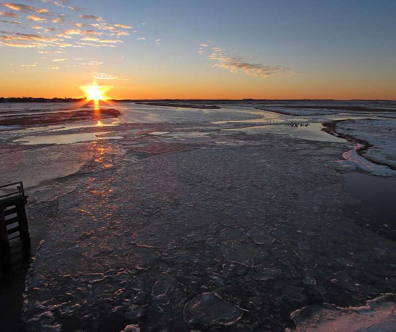 Sunrise over the Plum River at Parker River National Wildlife Refuge in Newburyport, Massachusetts.


Credit: Matt Poole/USFWS