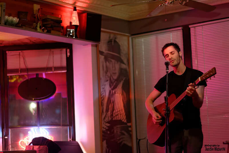 "NAMM Week: Songwriter Series" Songwriters Round at The Ugly Mug Cafe in Orange CA on January 22nd, 2014. Kaela Kinney, Ry Bradley, Ryan Terrigno, Katelyn Marie, Heidi Howard, and Scott McLaughlin performed.