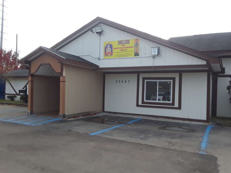 Front side of Sri Bhaktha Hanuman Temple at Farmington Hills, on November 9, 2019, at 12:51:23.