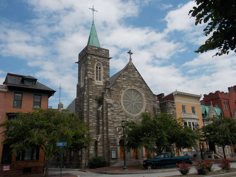 St. Lawrence Chapel in Harrisburg, Pennsylvania houses the Mater Dei Latin Mass Community.