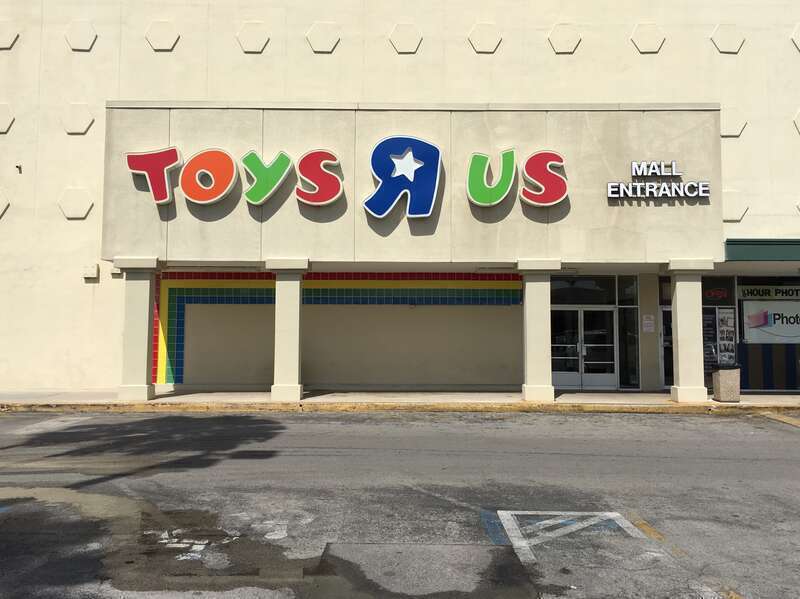 This is a former Richards Department Store.