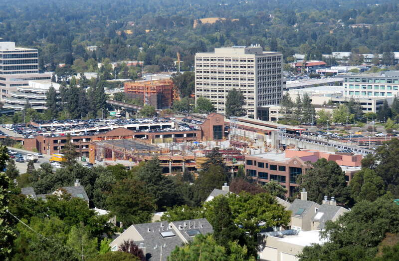 Construction of the second parking garage at Walnut Creek station in August 2018