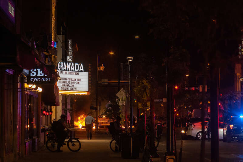 June 4, 2021 - Minneapolis -- Authorities move in to push out and make arrests of protesters after a dispersal order is given. Protesters have been gathering at the location where Winston Smith was killed by law enforcement the day before.