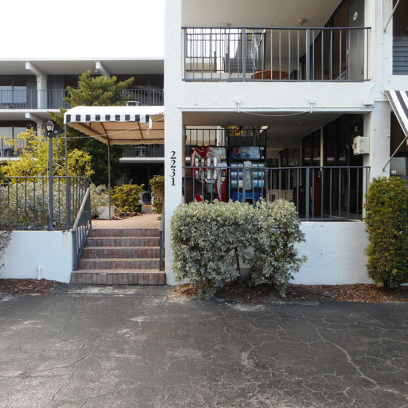 Lafayette Motel on A1A in FL being torn down
