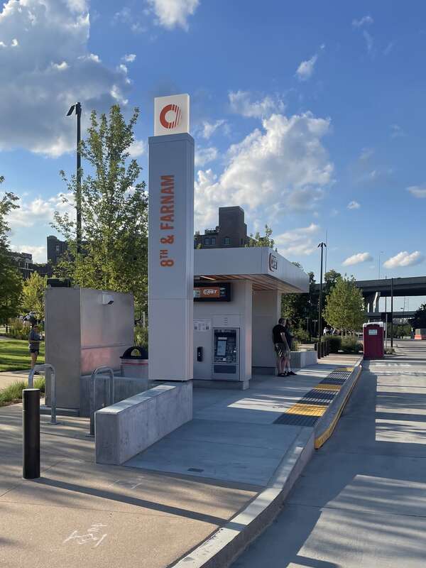 Omaha Rapid Bus Transit station at 8th &amp; Farnam