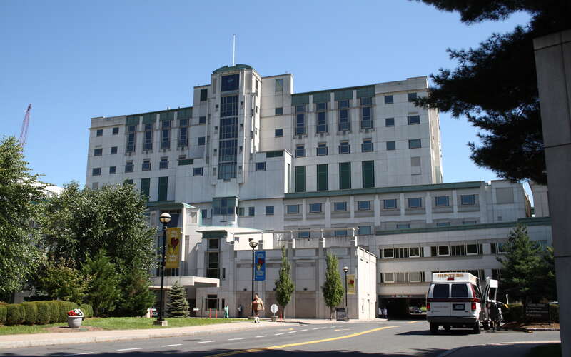 114 Woodland Street in Hartford, Connecticut, St. Francis Hospital and Medical Center


Camera location41° 46′ 25.18″ N, 72° 42′ 00″ W View this and other nearby images on: OpenStreetMap 41.773662;  -72.699999

