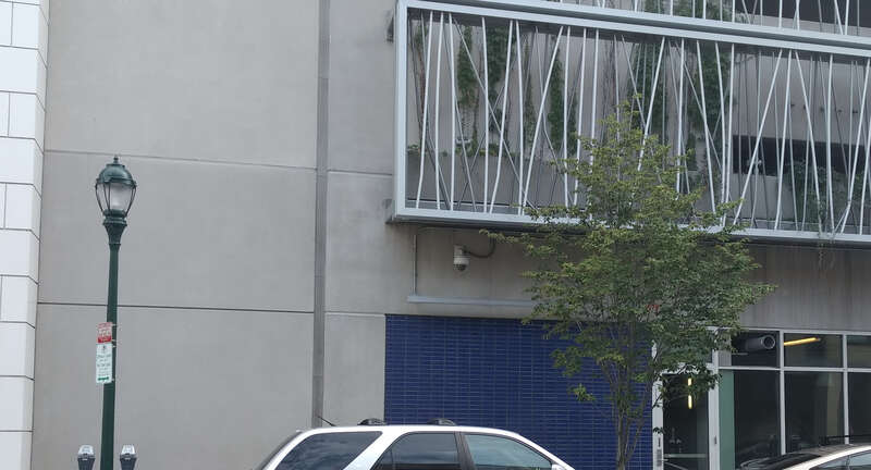 Gateway garage building camera (140 Crown St)