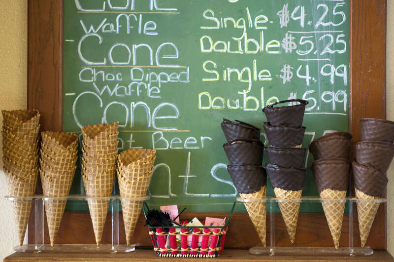 north america, road trip, the west, rocky mountains, colorado springs, ice cream
