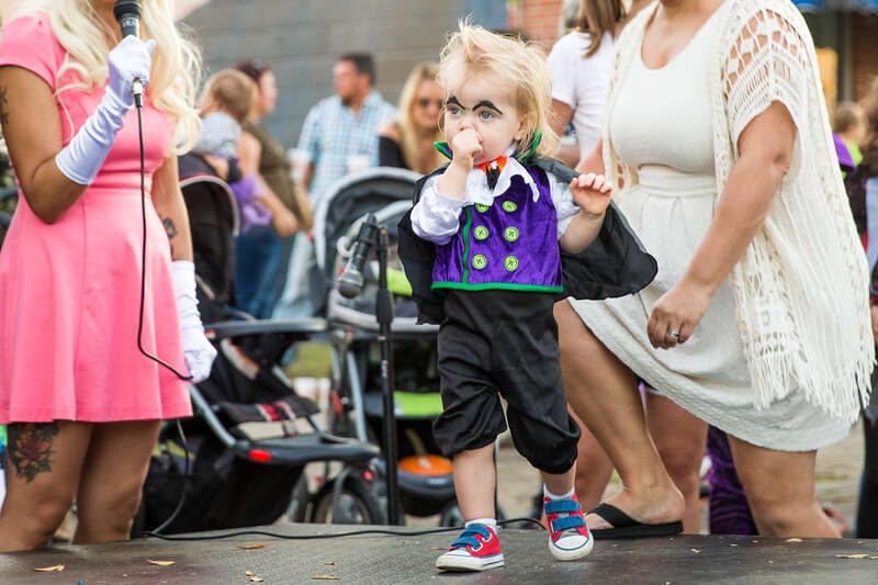 The City of North Charleston's Harvest Festival and Block Party features live musical performances, art and craft booths, costume contests and children’s activities. The fall festivities take place in the Olde Village of North Charleston, located on