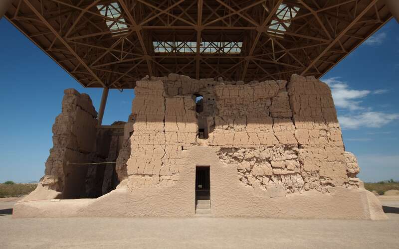 Casa Grande Ruins National Monument in Coolidge.Photo taken with an Olympus E-P1 in Pinal County, AZ, USA.Cropping and post-processing performed with The GIMP.