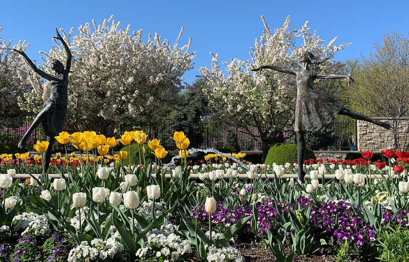 Ewing and Muriel Kauffman Memorial Garden