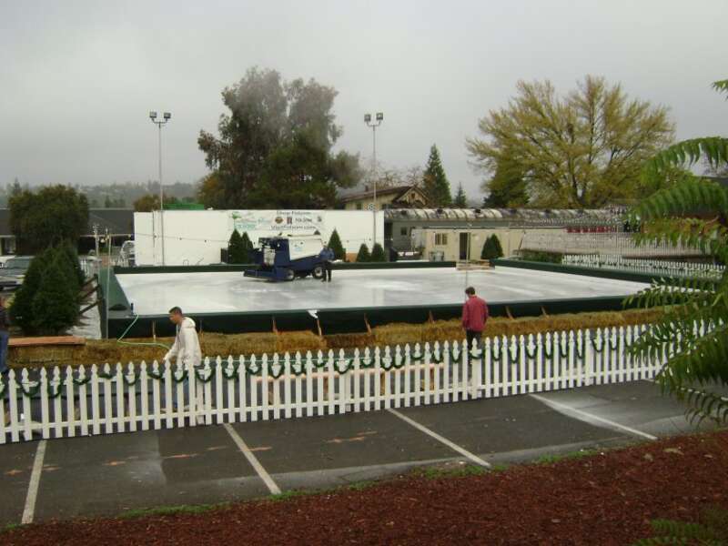 Folsom, ice rink