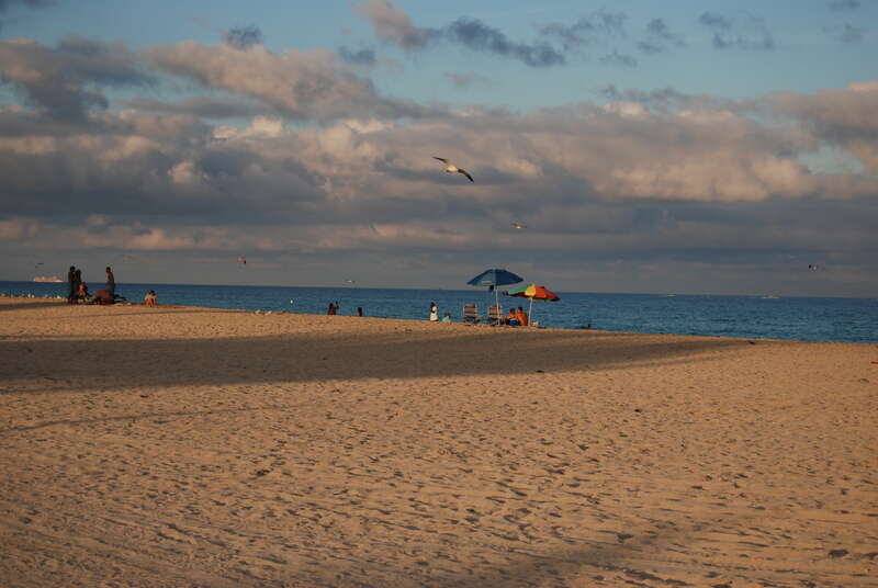 Hollywood Beach, Hollywood, FL 33019, USA