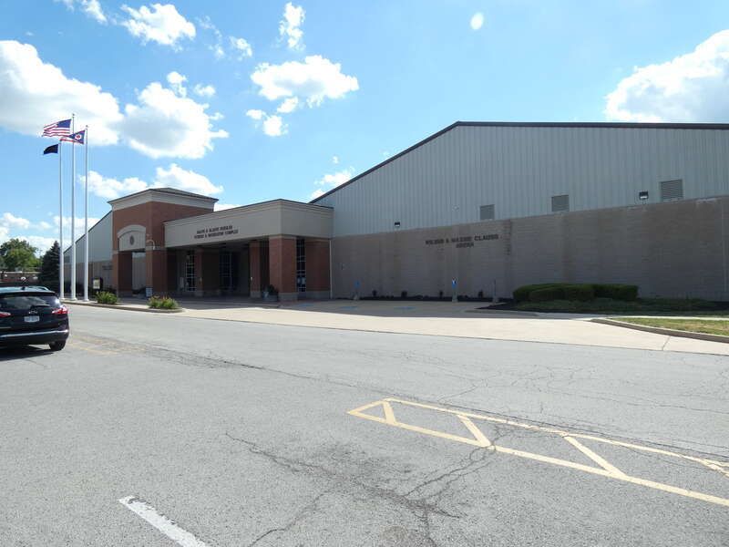 Photo showing the Koehler Fitness &amp; Recreation Complex and Clauss Ice Arena façade in Findlay, Ohio.