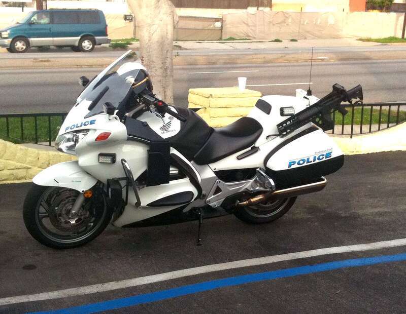 Yeah, the AR-15/M4 assault rifle is a very nice touch (deterrent).
Way to go Manhattan Beach Police!!

I won't speed there on my bicycle anymore...