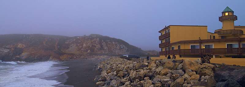 Lighthouse Hotel