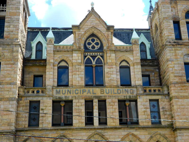 Municipal Building and Central Fire Station, 340, listed on the NRHP on 
September 11, 1981. At North Washington Avenue and 518 Mulberry Street, Scranton, Lackawanna County, Pennsylvania.