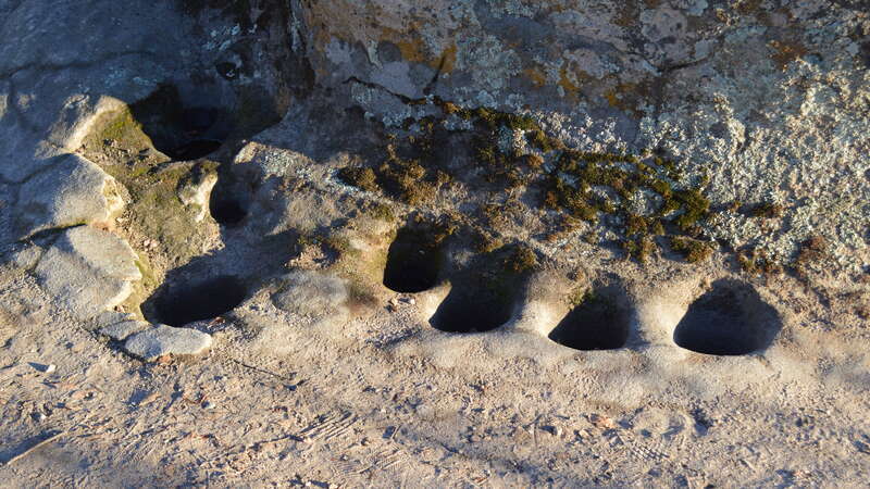 Strap Ravine Nisenan Maidu Indian Site, 1970 Johnson Ranch Road, Roseville: grinding holes, 2014