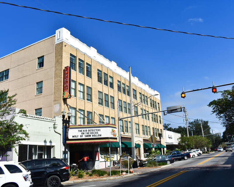 Sun-Ray Cinema in Jacksonville, Florida, has occupied theater space since 2008 in the Riverside Theatre Building, later the Five Points Theatre Building. The building was designed by Roy Benjamin and opened in 1927. The Riverside Theatre was the