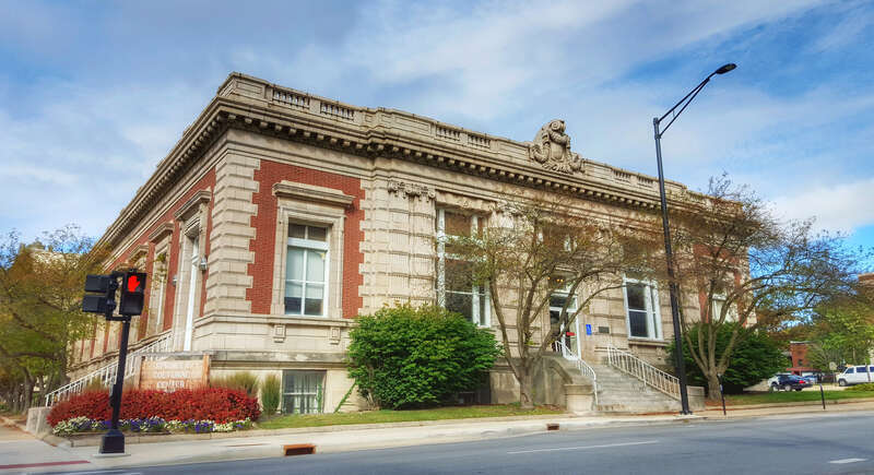 




This is an image of a place or building that is listed on the National Register of Historic Places in the United States of America. Its reference number is 76000684.

