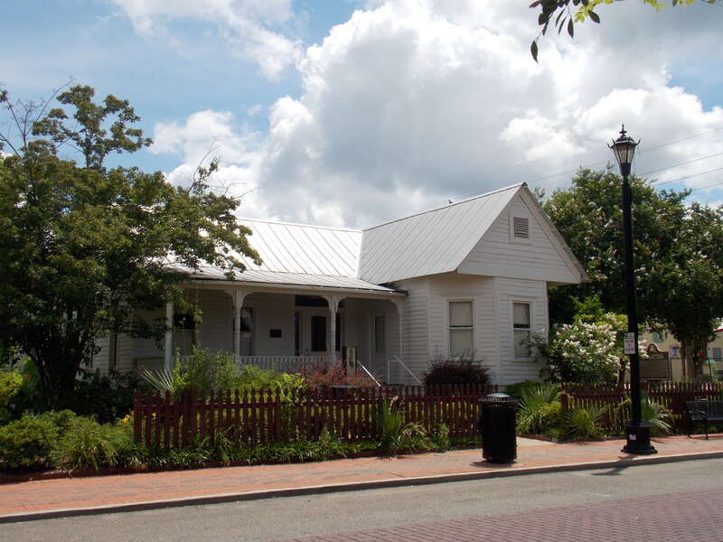 The Arna Wendell Bontemps House in Alexandria, Louisiana is listed on the National Register of Historic Places.