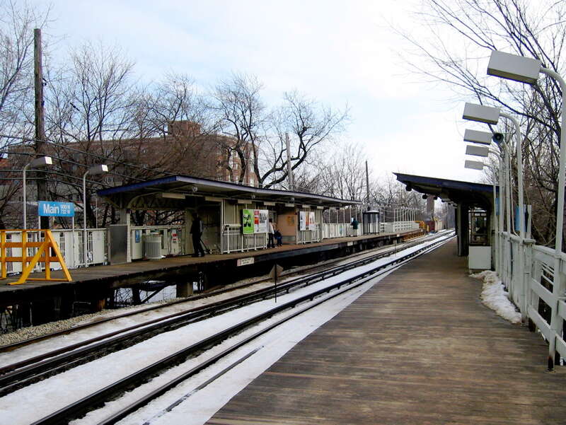 Main station on the CTA purple line in Evanston, Illinois.