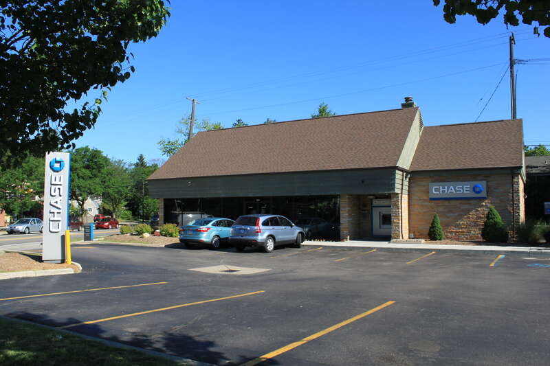 Chase Bank branch office, 1501 East Stadium Boulevard, Ann Arbor, Michigan