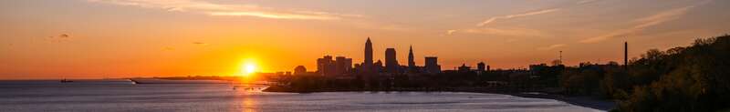 Edgewater Park, a portion of the Lakefront Reservation at sunrise