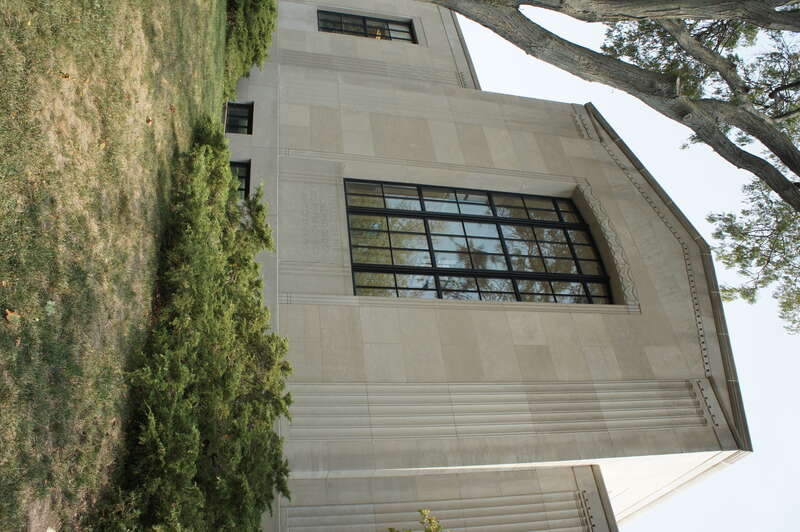 Haish Memorial Library