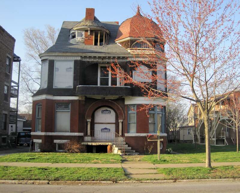 The George H. Miller House in Bloomington (1890). Miller was the first major architect in Bloomington. He lived here from 1890 to his death in 1927. He was also treasurer of the city. After a fire destroyed much of downtown Bloomington in 1900,