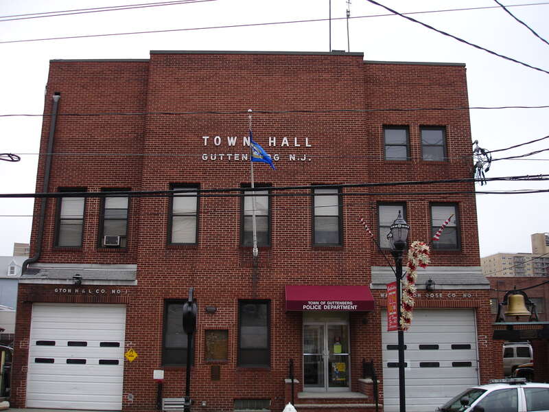 The town hall of Guttenberg, New Jersey, USA. I took this photo in November 2006.